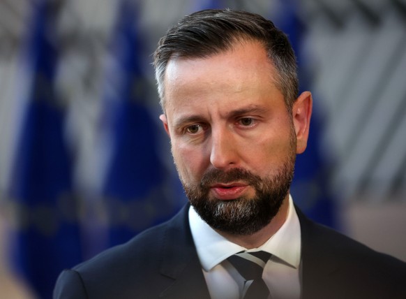 epa12118773 Polish Defense Minister Wladyslaw Kosiniak-Kamysz speaks to the press during a European Foreign Affairs and Defense Ministers Council in Brussels, Belgium, 20 May 2025. The Council will di ...
