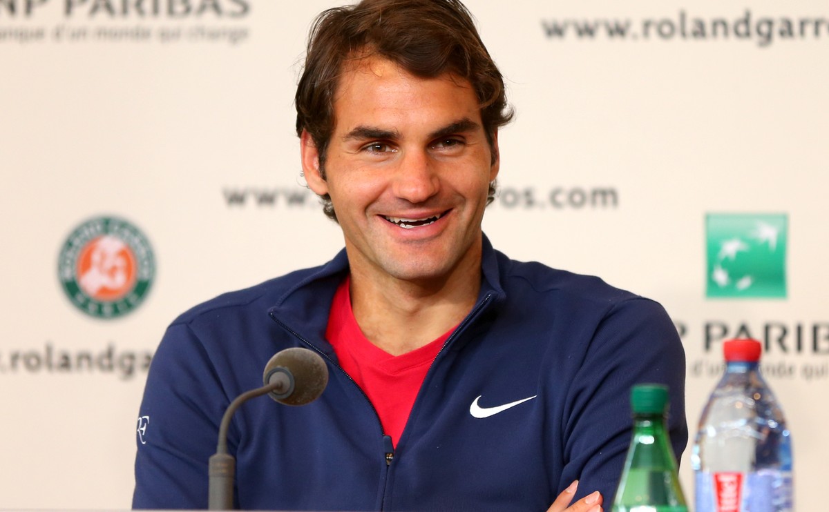 Gelassen: Roger Federer kann über die Provokationen von Gulbis gut lachen.