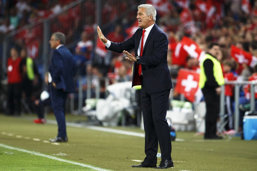 epa05527672 Swiss head coach Vladimir Petkovic reacts during the FIFA World Cup 2018 group B qualifying soccer match between Switzerland and Portugal at the St. Jakob-Park stadium in Basel, Switzerlan ...