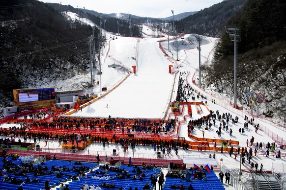 A general view of the finish area during the men Alpine Skiing downhill race in the Jeongseon Alpine Center during the XXIII Winter Olympics 2018 in Pyeongchang, South Korea, on Thursday, February 15, ...