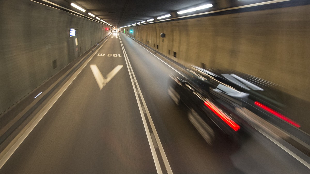 Ferienreisende-aufgepasst-An-diesen-Tagen-ist-der-Gotthardtunnel-nachts-gesperrt