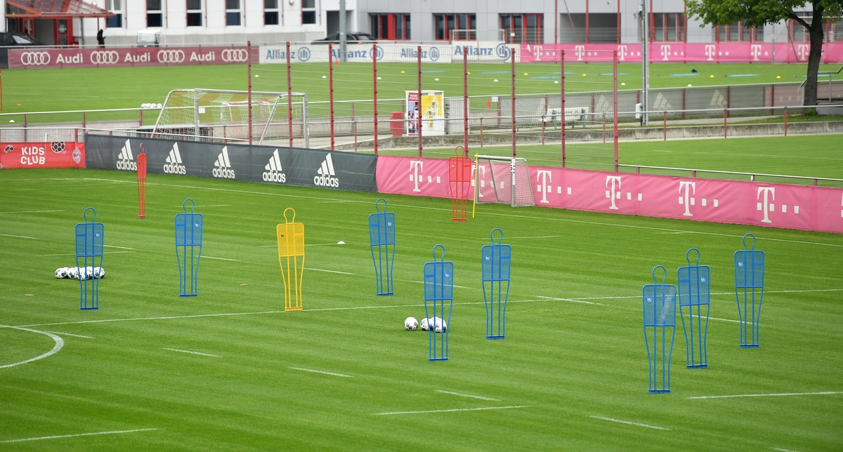 epa08402282 Training dummies set up for a training session of German Bundesliga side Bayern Munich at the club's ground in Munich, Germany, 05 May 2020. The German Football Association (DFL) has  ...