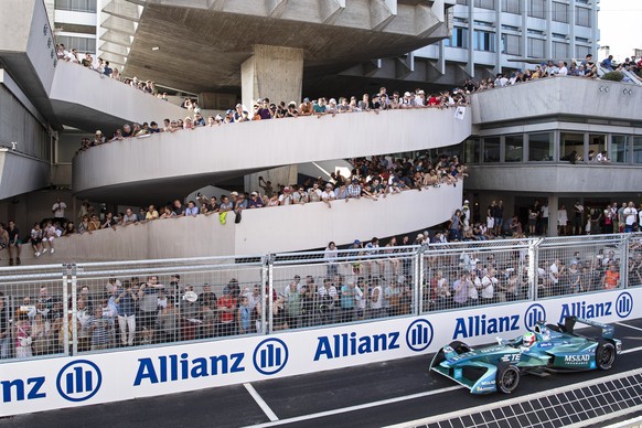 epa06799256 Portuguese driver Antonio Felix da Costa of the MS&amp;AD Andretti Formula E team in action during the Zurich E-Prix, the tenth stage of the ABB FIA Formula E championship, in Zurich, Swit ...