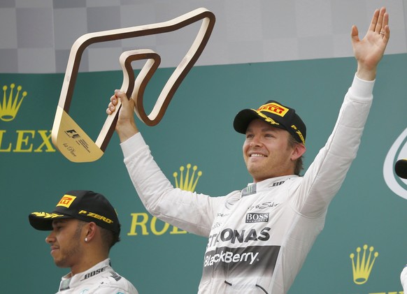 Nico Rosberg rückt mit dem Sieg in Österreich wieder auf zehn Punkte an Hamilton heran.