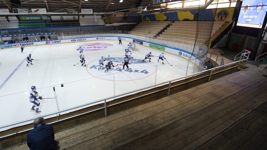 Geisterspiel beim Swiss Ice Hockey Cup 1/8 Final zwischen dem SC Langenthal und den EV Zug am Sonntag 25. Oktober 2020 in der Eishalle Schoren in Langenthal. (KEYSTONE /Marcel Bieri)