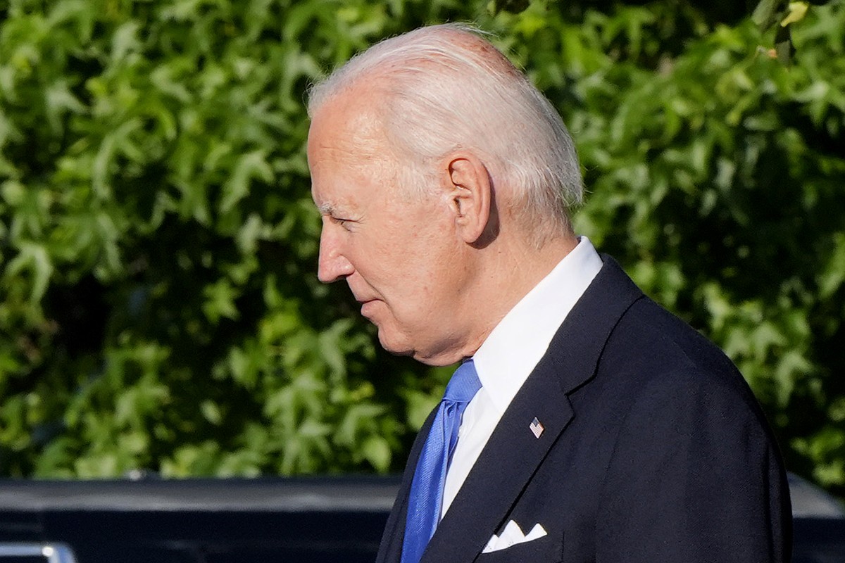 President Joe Biden arrives at Fort Lesley J. McNair, Monday, July 1, 2024, in Washington, on return from Camp David. (AP Photo/Jacquelyn Martin)
Joe Biden