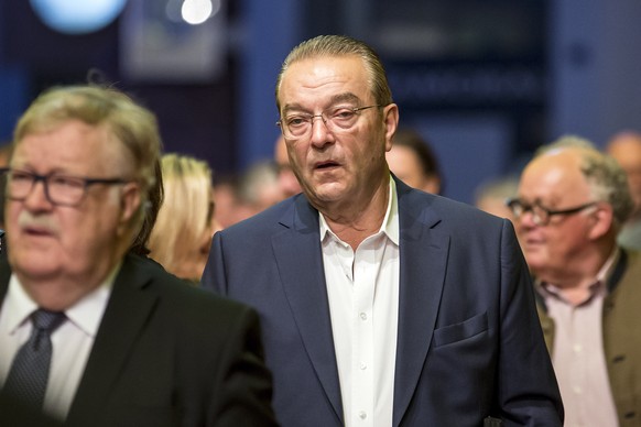 Oswald Gruebel, German banker and former CEO of Swiss banks Credit Suise and UBS, poses on the Red Carpet during the 69th Locarno International Film Festival, Friday, August 5, 2016, in Locarno, Switz ...