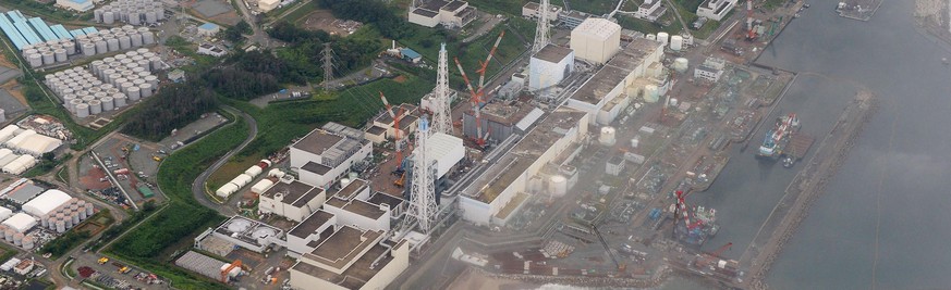 Aufräumarbeiten in Fukushima. Japan nahm nach 3.5 Jahren ohne Atomenergie&nbsp;Ende 2014 wieder Atomreaktoren&nbsp;in Betrieb.