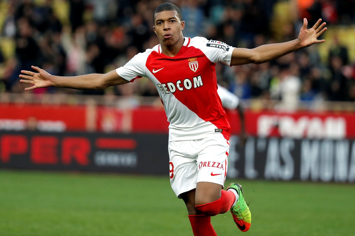 Football Soccer - Monaco v Bordeaux - French Ligue 1 - Louis II Stadium, Monaco 11/03/2017 - Monaco's Kylian Mbappe reacts after scoring . REUTERS/Eric Gaillard