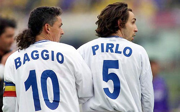 Pirlo begann seine Profikarriere bei Brescia Calcio und spielte dort mit einem gewissen Roberto Baggio.