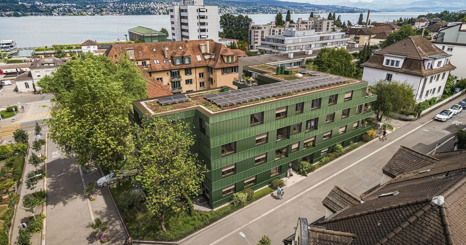 21 Mietwohnungen entstehen im grünen Haus an der Renggerstrasse 3 in Zürich-Wollishofen.