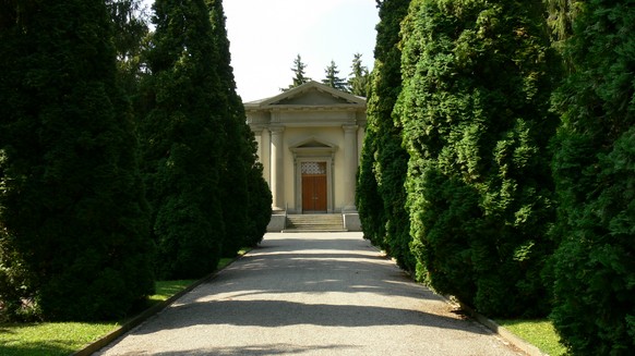 Impressionen vom Friedhof Sihlfeld.