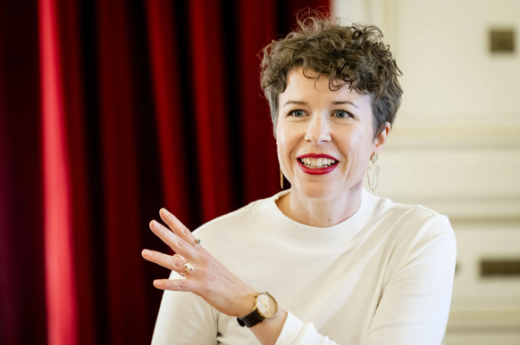 Carmen Tanner, Stadtpräsidentin in Yverdon, verteidigt den Menstruationsurlaub.