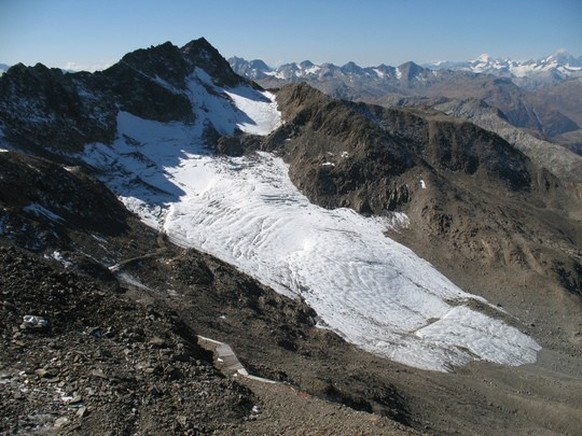 Der St. Annafirn war im September 2007 noch deutlich als Gletscher zu erkennen..