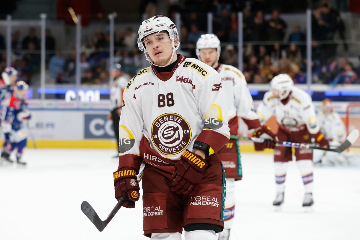 Dmytro Timashov (GSHC) entaeuscht im Meisterschaftsspiel der National League zwischen den ZSC Lions und dem Geneve-Servette HC, am Freitag, den 31. Januar 2025 in der Swiss Life Arena in Zuerich. .(KE ...