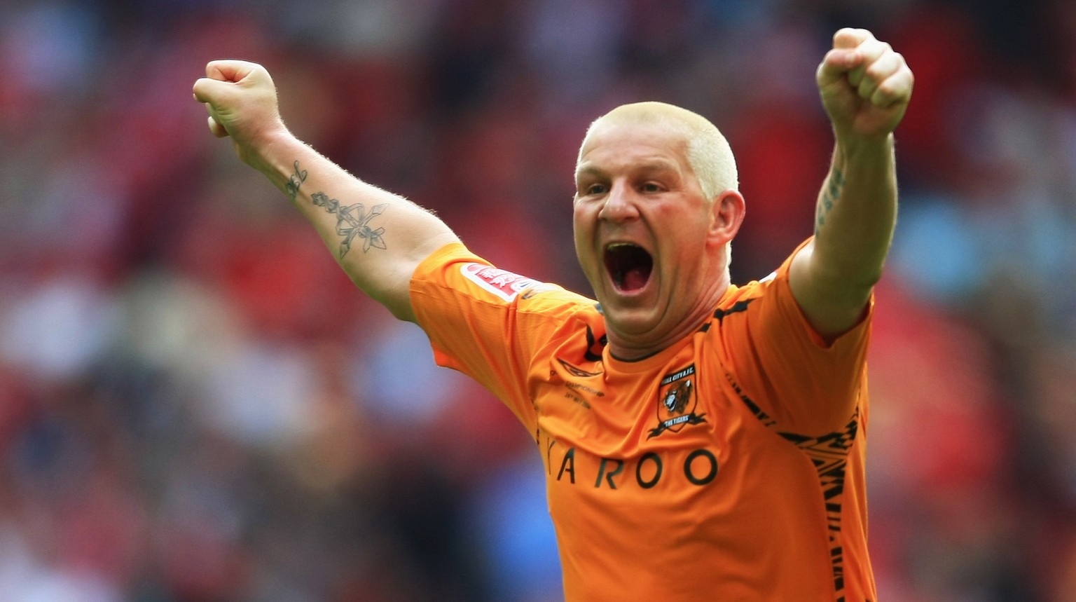 LONDON - MAY 24: Dean Windass of Hull City celebrates victory following the Coca Cola Championship Playoff Final match between Hull City and Bristol City at Wembley Stadium on May 24, 2008 in London,  ...