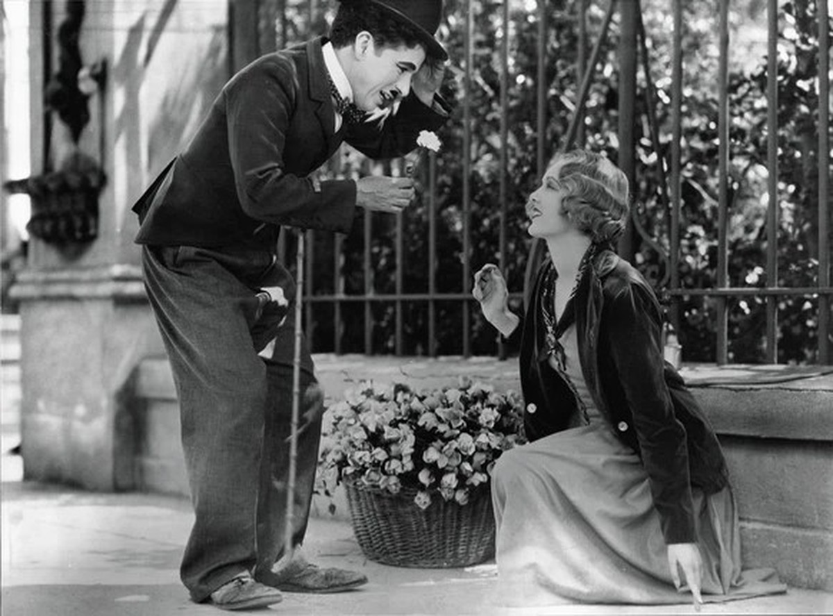 Virginia Cherrill et Charlie Chaplin dans Les Lumières de la ville
