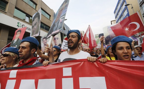 Der türkisch-kurdische Konflikt ist wieder einmal in vollem Gange: Antikurdische Demonstration in Istanbul (6. September 2015).