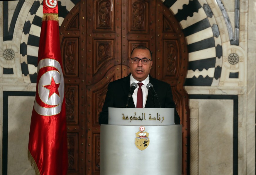 Der tunesische Premierminister Mechichi im Januar 2021. Nun wurde er vom Staatschef entlassen. 