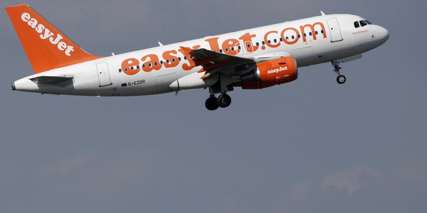 Easyjet-Sprecherin: «Easyjet überbucht durchschnittlich maximal 1 Prozent der Plätze, also 1 bis 2 Passagiere pro Flug.»