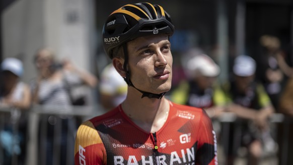 epa10687042 Gino Maeder from Switzerland of Bahrain-Victorious looks on prior the second stage, a 173.7km race from Beromuenster to Nottwil, at the 86th Tour de Suisse UCI World Tour cycling race, 12  ...