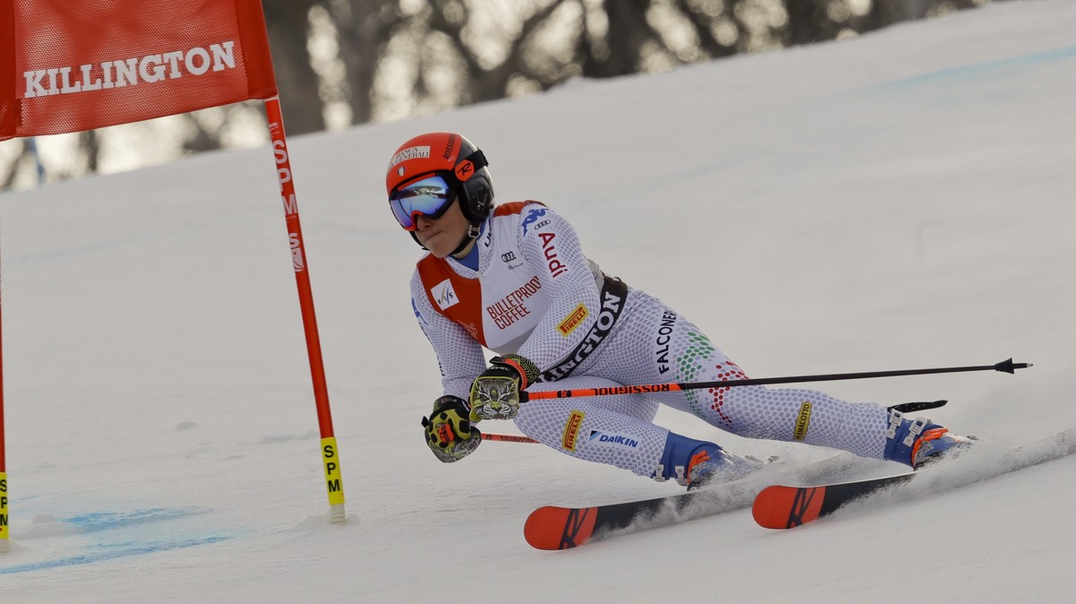 Italy's Federica Brignone competes during the first run of the alpine ski, women's World Cup giant slalom in Killington, Vt., Saturday, Nov. 24, 2018. (AP Photo/Charles Krupa)