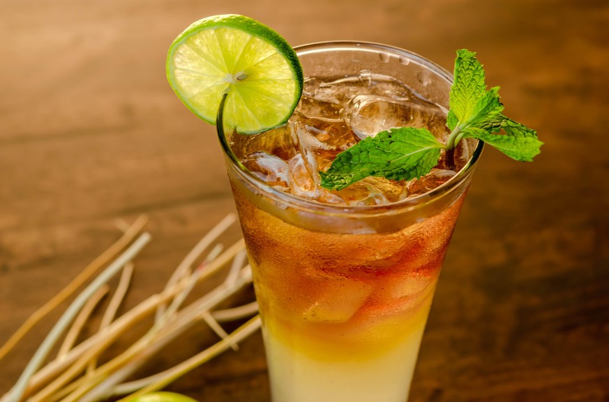 long island iced tea rum cocktail drink drinks alcohol