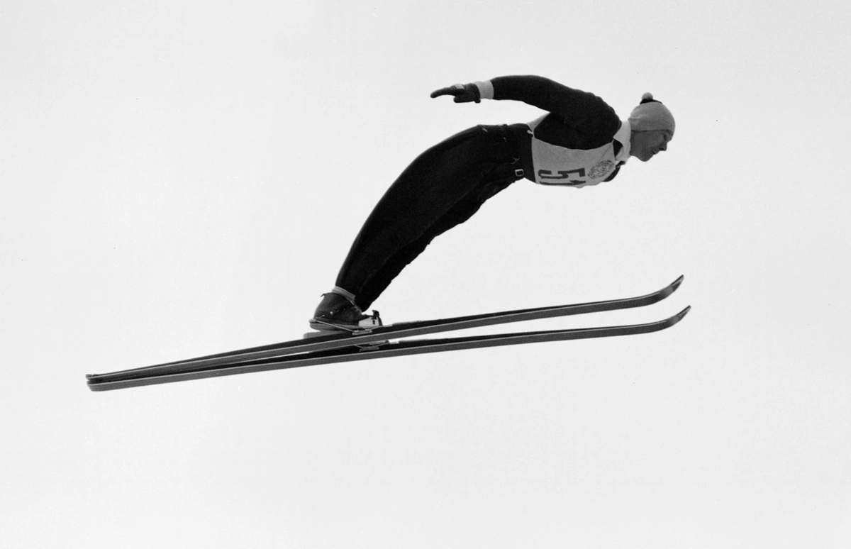 Cet athlète suisse a révolutionné le saut à ski aux JO