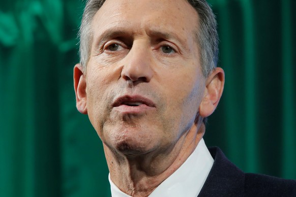 Starbucks Chairman and CEO Howard Schultz delivers remarks at the Starbucks 2016 Investor Day in Manhattan, New York, U.S. December 7, 2016. REUTERS/Andrew Kelly