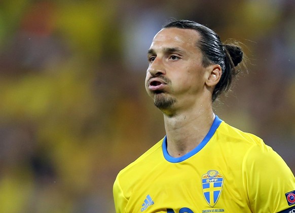 epa05384645 Zlatan Ibrahimovic of Sweden reacts during the UEFA EURO 2016 group E preliminary round match between Sweden and Belgium at Stade de Nice in Nice, France, 22 June 2016.

(RESTRICTIONS AP ...