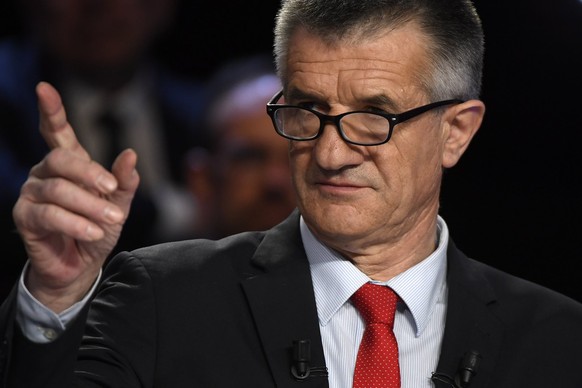 epa05888869 French lawmaker and independent candidate for French presidential election Jean Lassalle gestures as he speaks during a debate organised by the French private TV channels BFM TV and CNews, ...