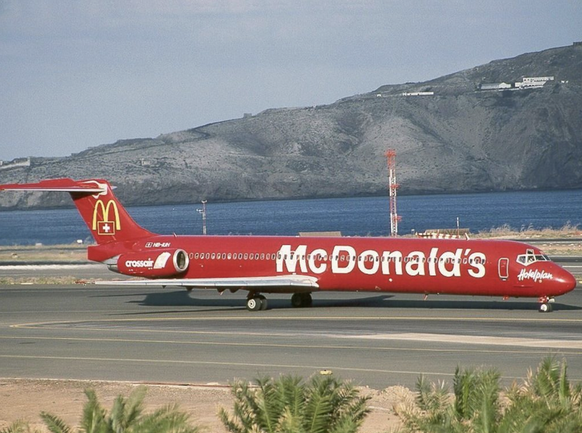 McPlane Hotelplan Crossair McDonald&#039;s