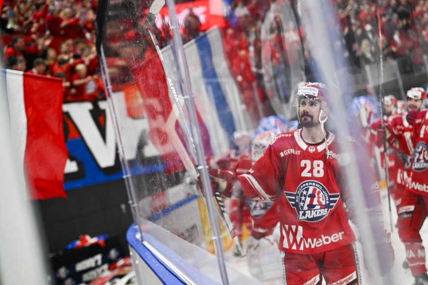 Rapperswil player Jannik-Lenar Albrecht in the fifth ice hockey game of the National League quarterfinals between Rapperswil-Jona Lakers and Yves Zug, on Friday, March 24, 2023, in St.…