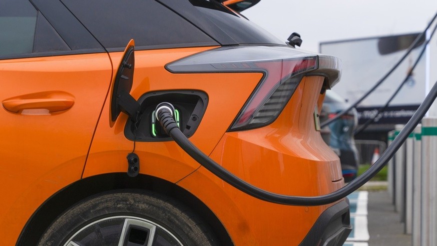 Unsicherheiten beim E-Auto-Kauf? Das solltest du wissen