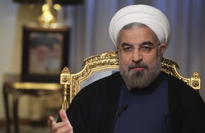 Präsident Hassan Ruhani bei einem Interview mit dem iranischen Staatsfernsehen (Archivbild).