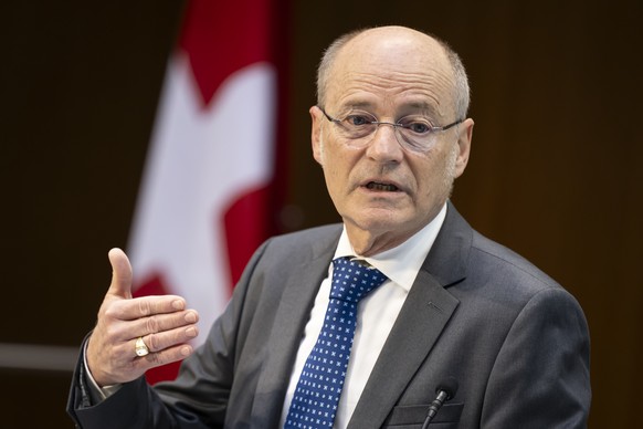 Bundesanwalt Stefan Blaettler spricht waehrend einer Medienkonferenz ueber den Taetigkeitsbericht 2023 der Bundesanwaltschaft, am Donnerstag, 11. April 2024, Verwaltungsgebaeude am Guisanplatz, in Ber ...