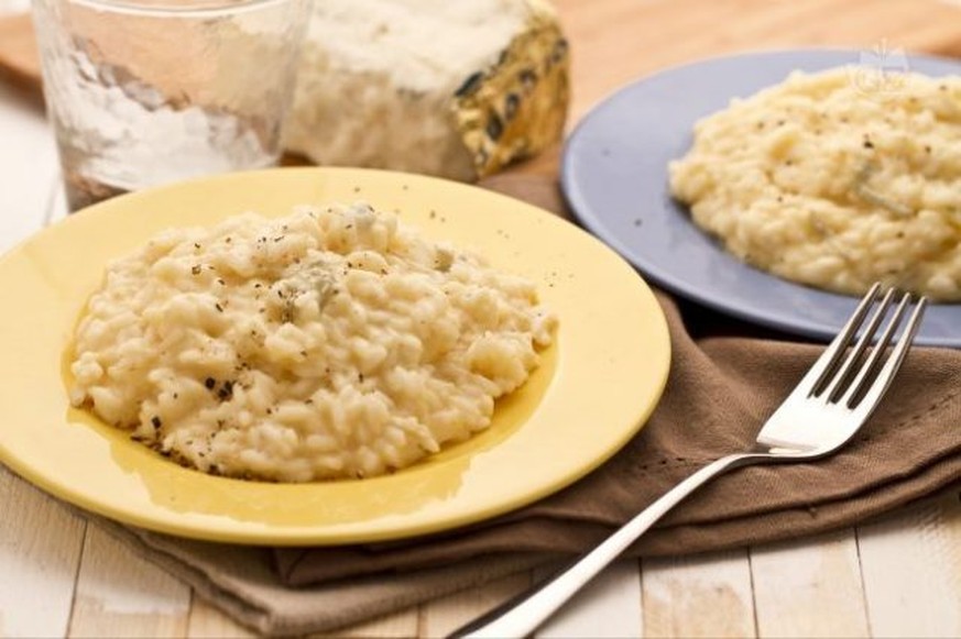 https://buoningrediente.it/2018/04/18/risotto-con-gorgonzola/ risotto reis gorgonzola ai quattro formaggi italien food essen