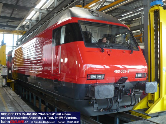 SBB modernisiert rote Lokomotiven der Bahn 2000
Liebe Bildredaktion, da gehört doch ein Foto einer erneuerten Lok zum Artikel, zumal der Anstrich ja neuerdings glänzend ist. Der Ferrari auf Schienen q ...