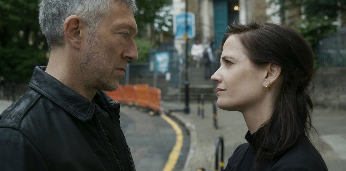 La nouvelle série Apple, avec Vincent Cassel et Eva Green.