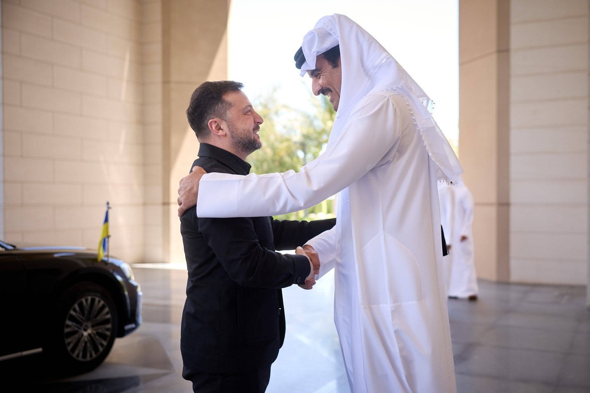 Praesident Wolodymyr Selenskyj besucht die Vereinigten Arabischen Emirate und Saudi Arabien am 27. und 28.03.2026 In Doha hat der ukrainische Praesident Wolodymyr Selenskyj mit dem Emir von Katar, Tam ...