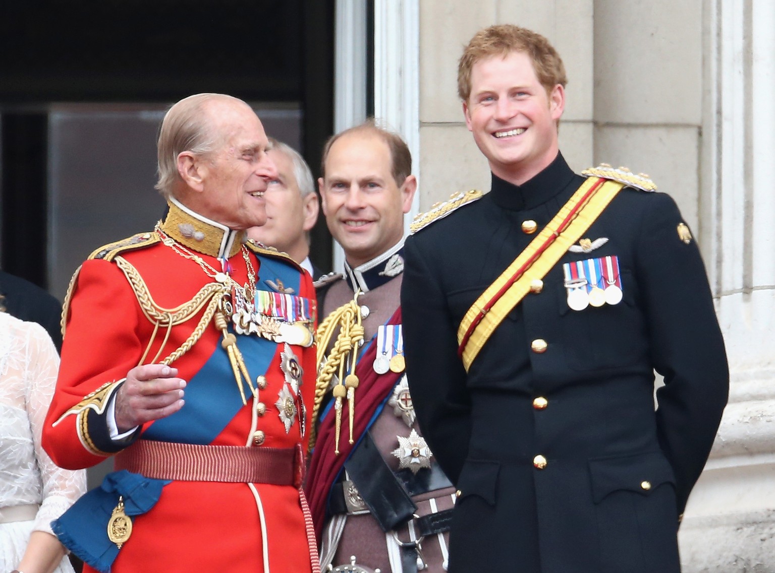 Grossvater und Grosskind: Philip und Harry.