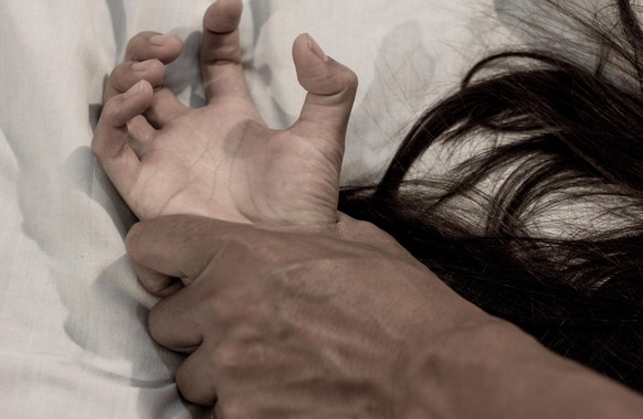 frau, gewalt, vergewaltigung, sexueller Übergriff, woman, violence, sexual, rape, rapist,