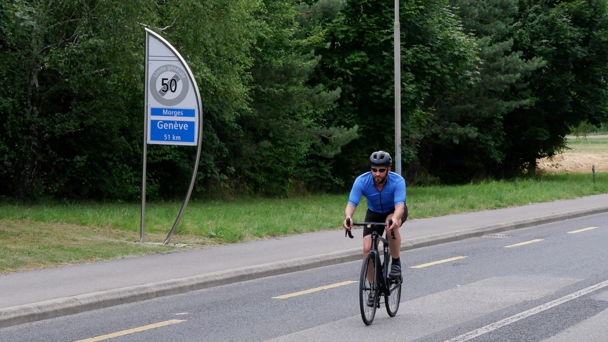 A l'entrée de Préverenges (VD), on poursuit notre Tour de France 2022 en direction de Lausanne.