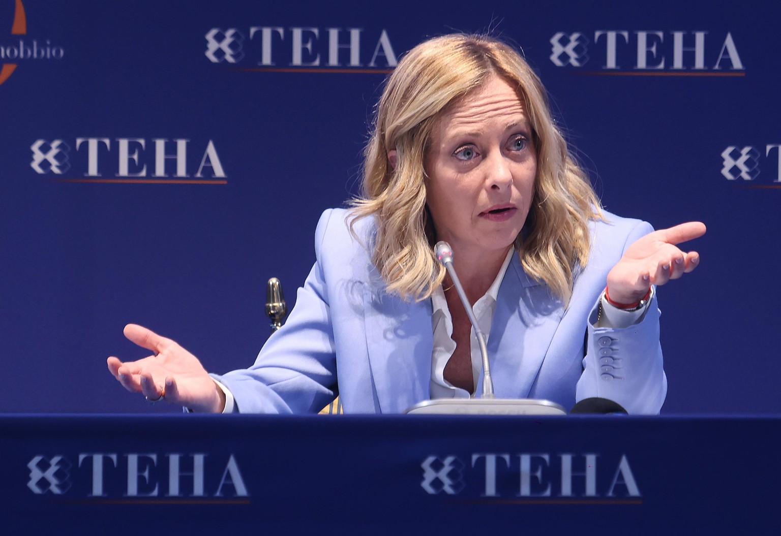 epa11590841 Italian Prime Minister Giorgia Meloni attends the second day of the 50th Ambrosetti Forum, in Cernobbio, Italy, 07 September 2024. The international economic conference runs under the them ...
