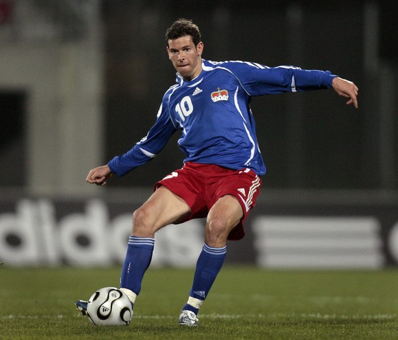 Der Liechtensteiner Mario Frick in Aktion, aufgenommen am Mittwoch, 28. Maerz 2007, beim Fussball Europameisterschaft Gruppe F Qualifikationsspiel zwischen dem Fuerstentum Liechtenstein gegen Lettland ...
