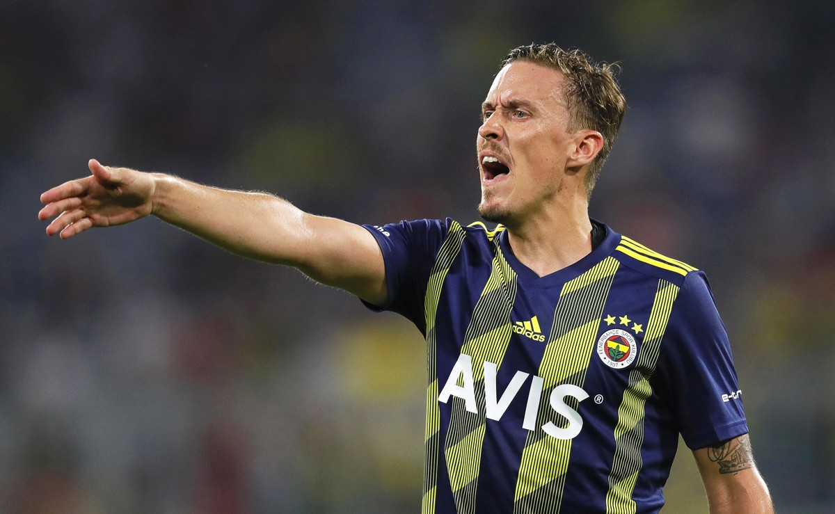 epa07749119 Fenerbahce's Max Kruse reacts during the Audi Cup soccer semi final match between FC Bayern Munich and Fenerbahce Istanbul in Munich, Germany, 30 August 2019. EPA/RONALD WITTEK