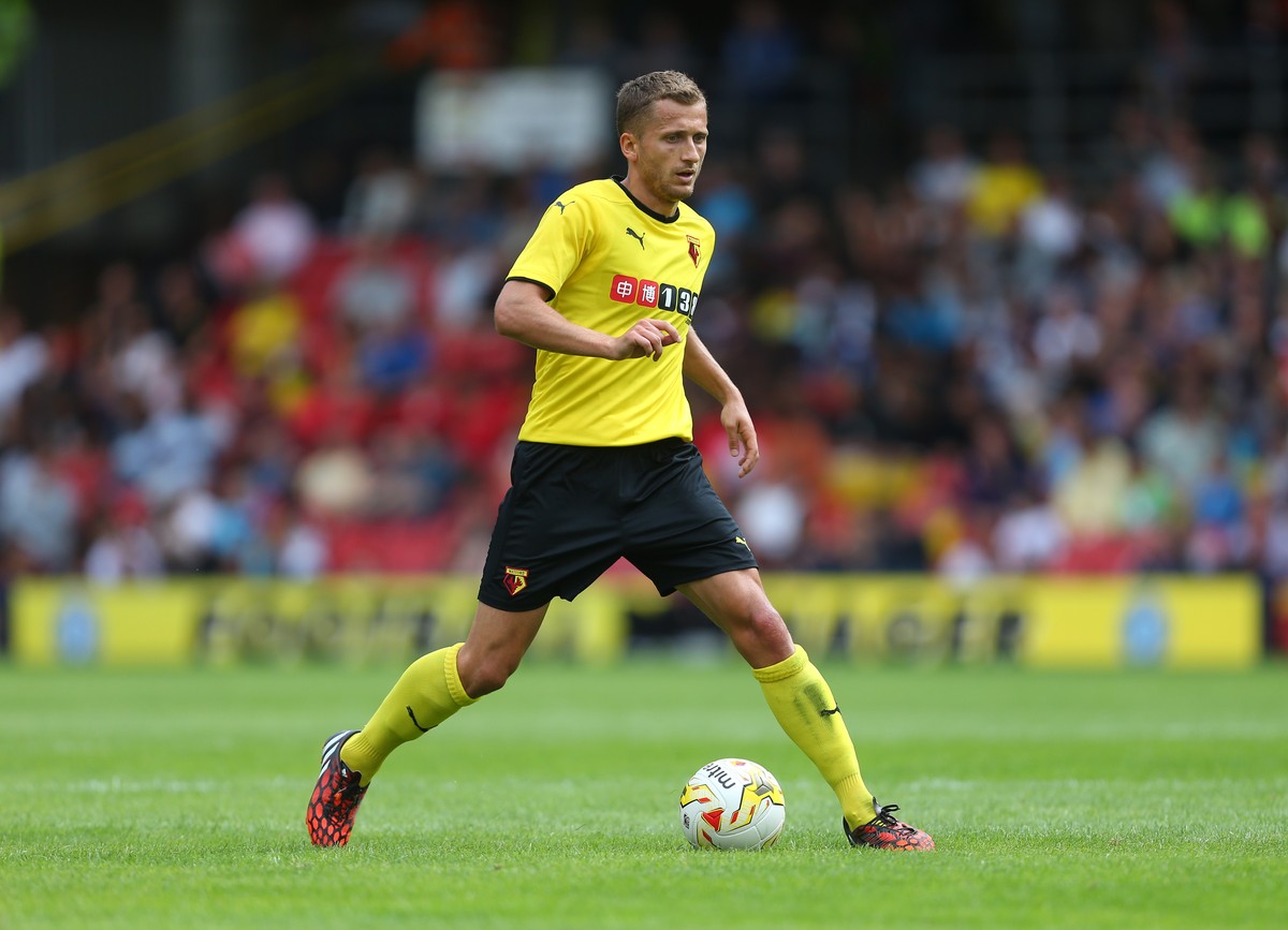 So schick könnte Almen Abdi im Watford-Dress aussehen, doch derzeit ist er gerade verletzt.