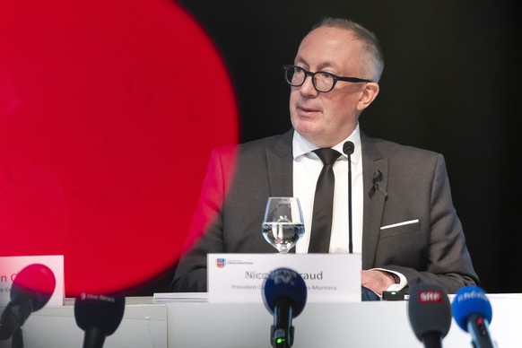 epa12631076 Nicolas Feraud, Mayor of Crans-Montana speaks at a press conference of the Crans-Montana Municipal Council following the tragic events of New Year's Eve in Crans-Montana, Switzerland, ...