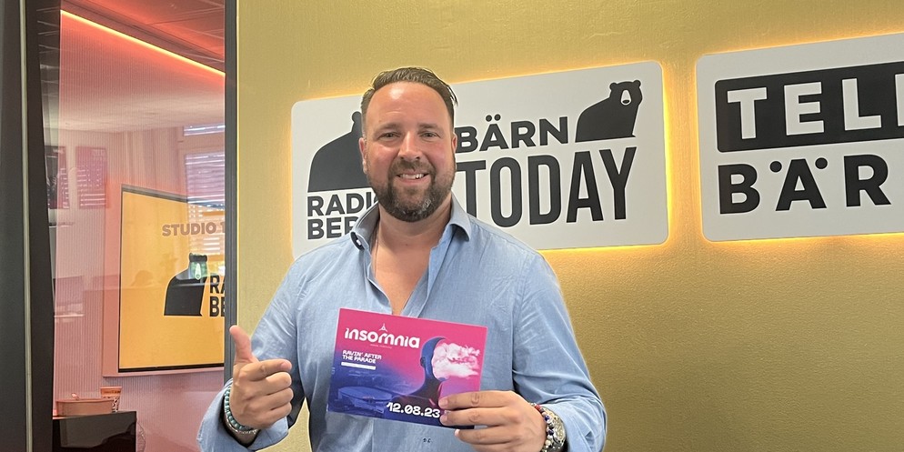 Bei einem Aufenthalt in Bern besuchte Daniel Caruso BärnToday und RADIO BERN1.