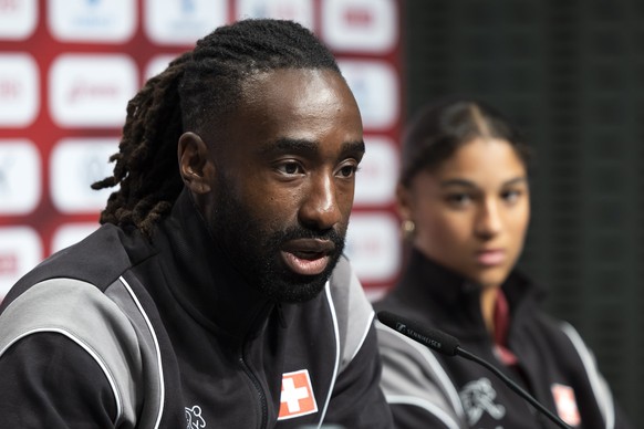 Switzerland&#039;s women&#039;s national soccer team coordinator Johan Djourou speaks next to Switzerland&#039;s Sydney Schertenleib during a press conference of the Swiss women&#039;s national soccer ...